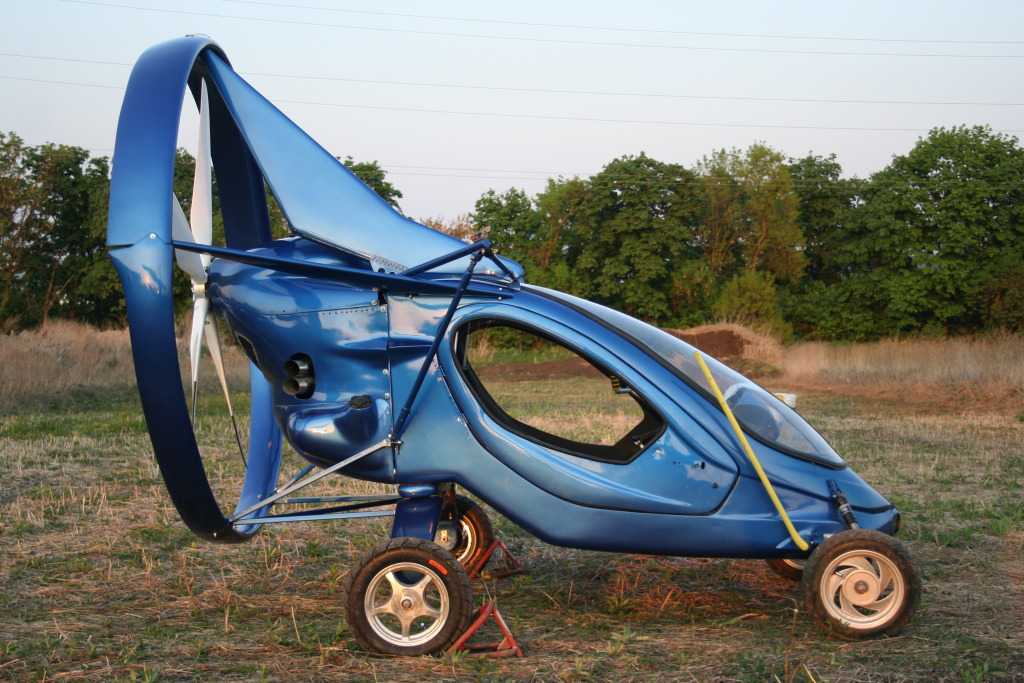 В России создали летающий электромобиль