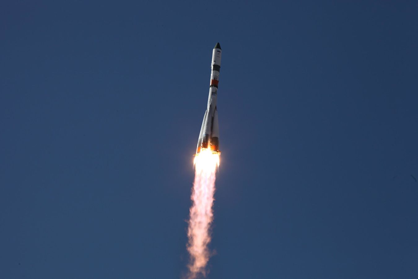 Пуск ракеты-носителя Союз-2.1а
