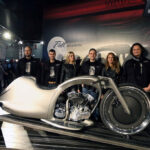 k tekstu Lunnyy gonshchik. Akrapovic Full Moon Concept2