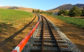 Как железную дорогу в Калифорнии научили вырабатывать экологичное электричество