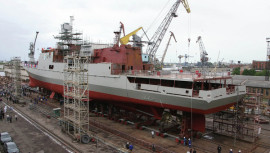 Новейший фрегат "Адмирал Макаров" спущен на воду в Калининграде